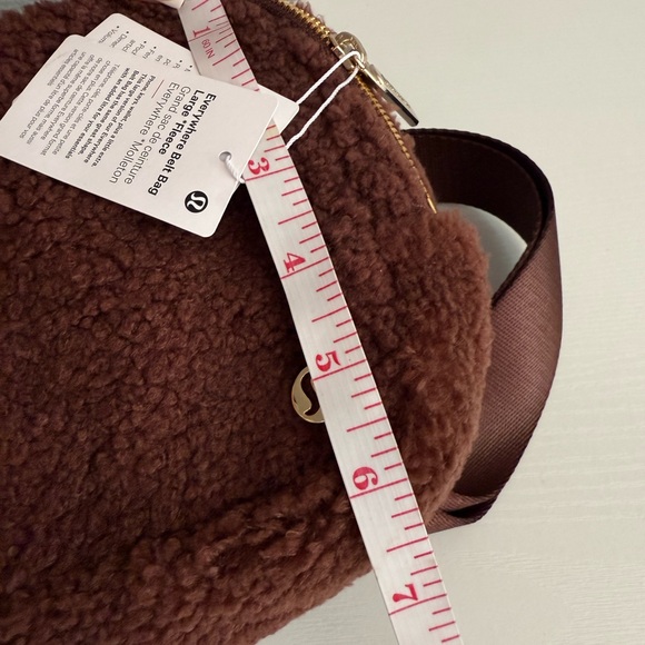 Lululemon Athletica Plum Sherpa Belt Bag - Picture 9 of 11